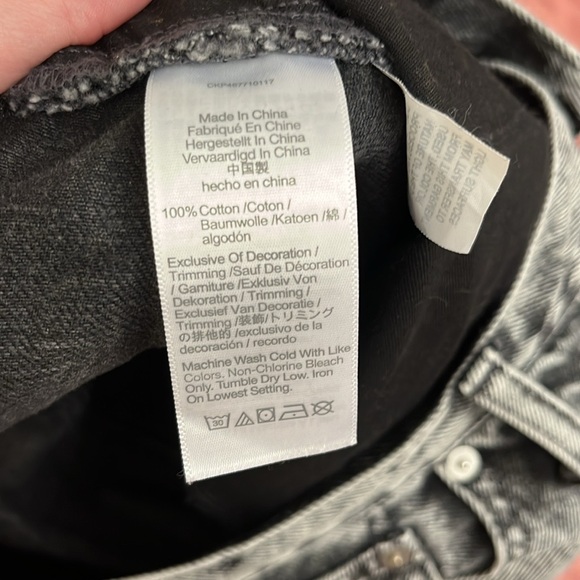 Madewell Perfect Vintage Straight Jean in Acid Wash, size 31 EUC - Picture 8 of 10